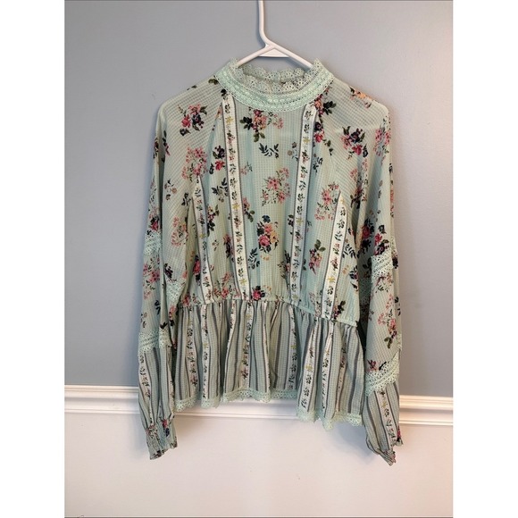 HEMANT & NANDITA Tops - HEMANT & NANDITA Mint Green Floral Lace-Trim Peplum Top Bohemian hippie medium